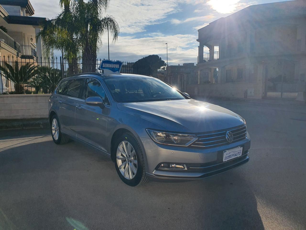 VW Passat Variant 1.6 TDI 120 CV DSG my 19