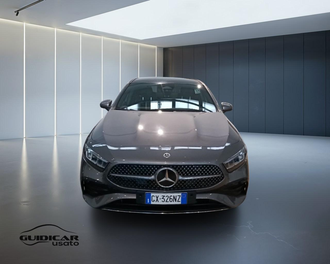 Mercedes-Benz Classe A - V177 2023 - A 250 e phev AMG Line Advanced Plus auto