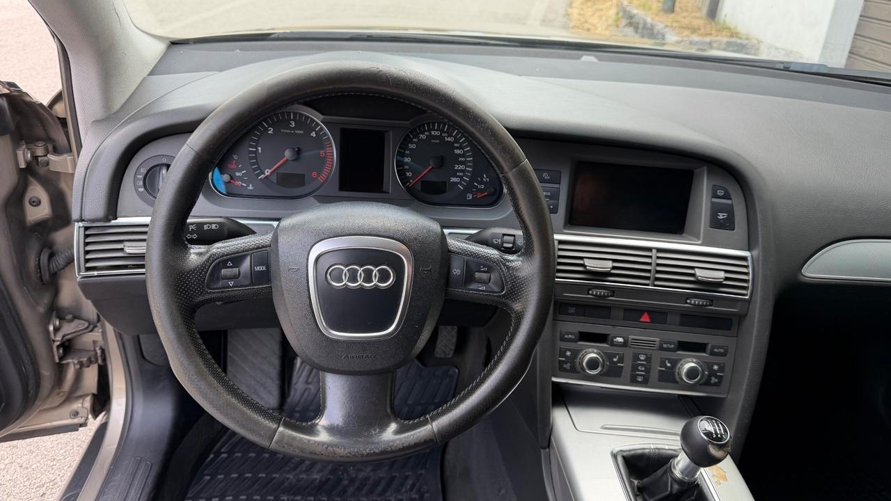 Audi A6 2.0 16V TDI 140cv