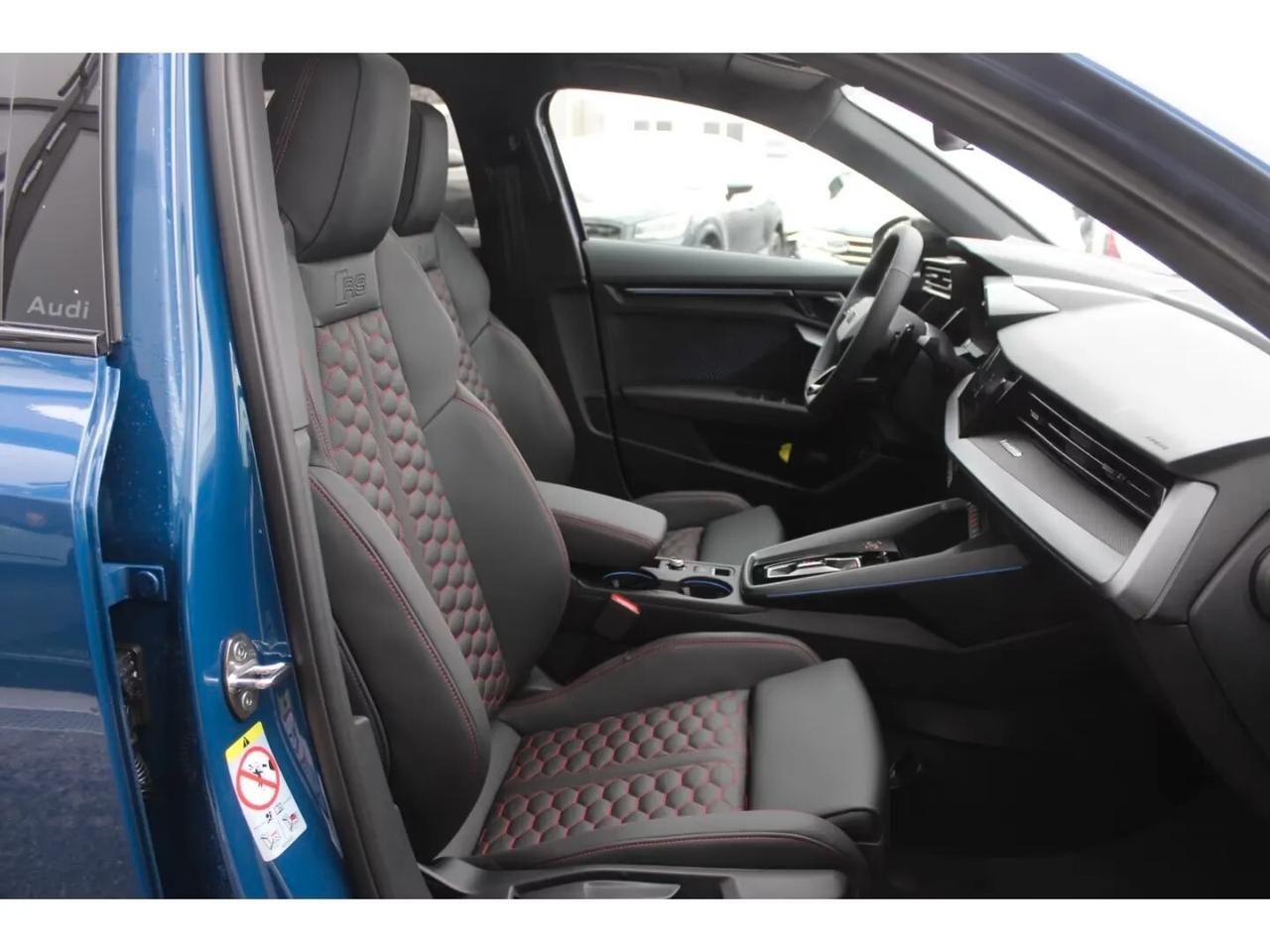 Audi RS3 Sportback 2.5TFSI/TETTO/HEAD-UP DISPLAY/SONOS/PELLE TOTALE/RETROCAMERA