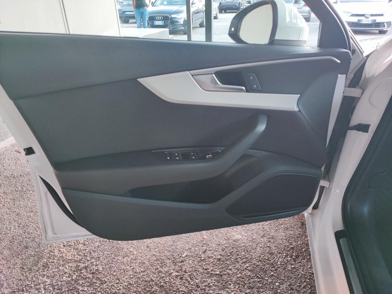 Audi A4 Avant 2.0 TDI 150 CV Business Sport