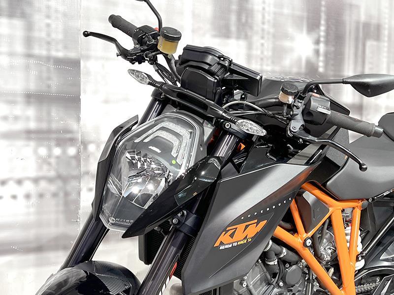 KTM 1290 Super Duke R ABS
