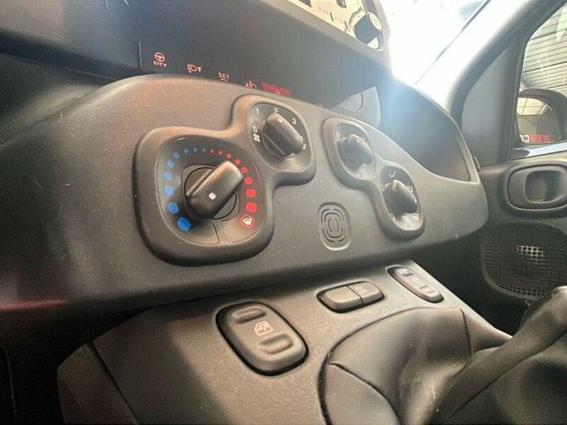 FIAT Panda 1.0 FireFly 70cv S&S Hybrid