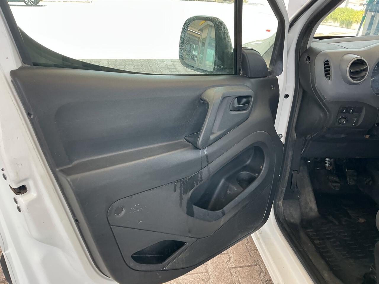 Citroen Berlingo 1.6 HDi 90 Van 3 posti Club L2