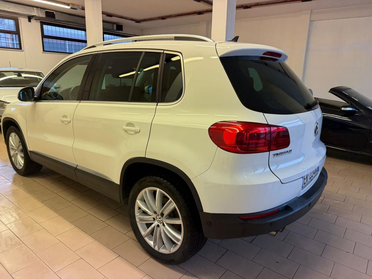 Volkswagen Tiguan 2.0 TDI 140 CV Business Sport e Style BlueMot. Tech