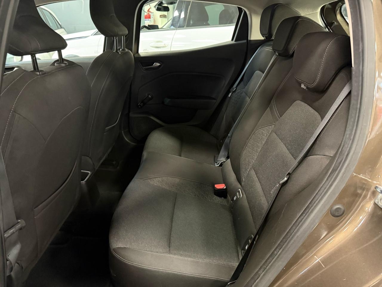 Renault Clio SCe 75 CV 5 porte Intens Ok Neopatentati