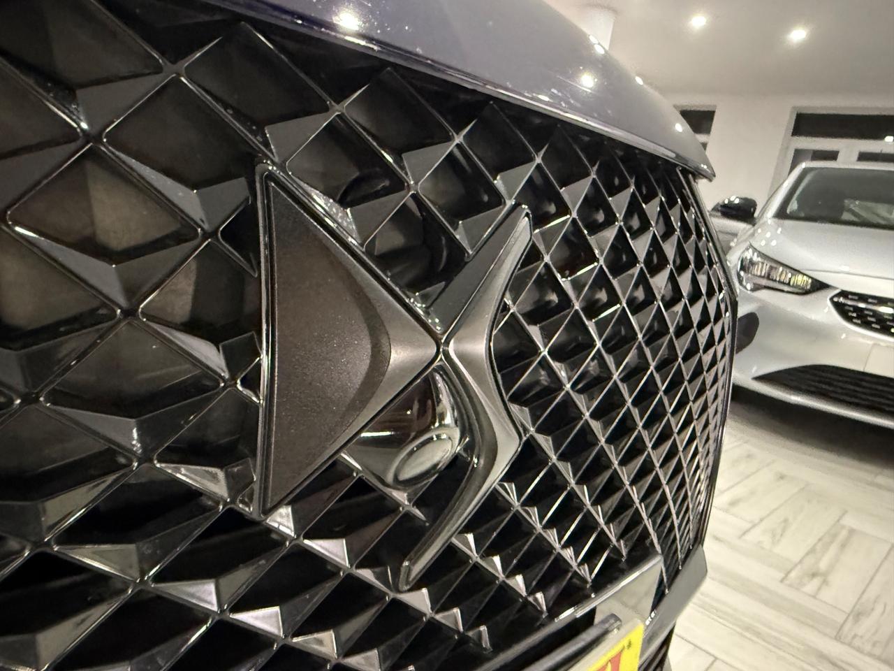 NEW Ds7 Crossback BlueHDi130cv PERFORMANCE LINE BLACK2023