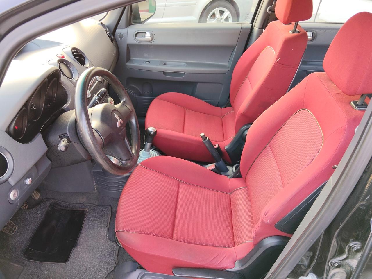 Mitsubishi Colt 1.1 12V 5p.
