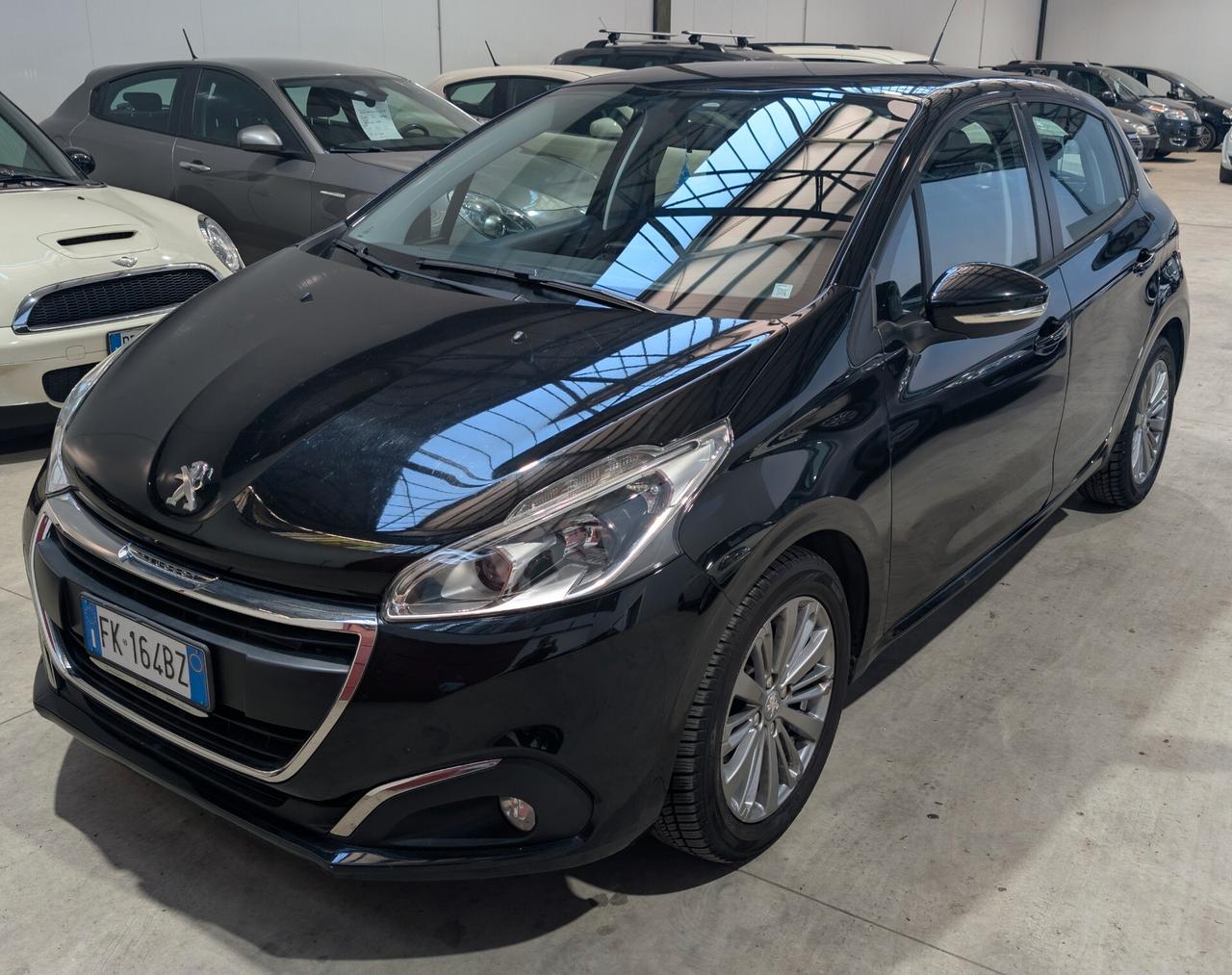 Peugeot 208 PureTech 82 5p. GPL Active