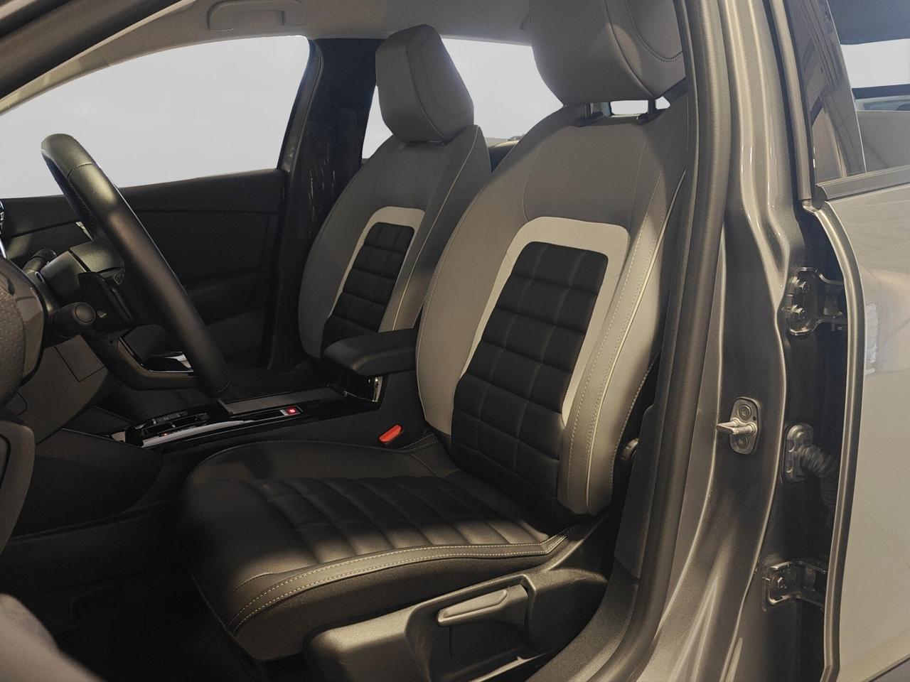 Citroen C4 Hybrid 136 e-DCS6 Max