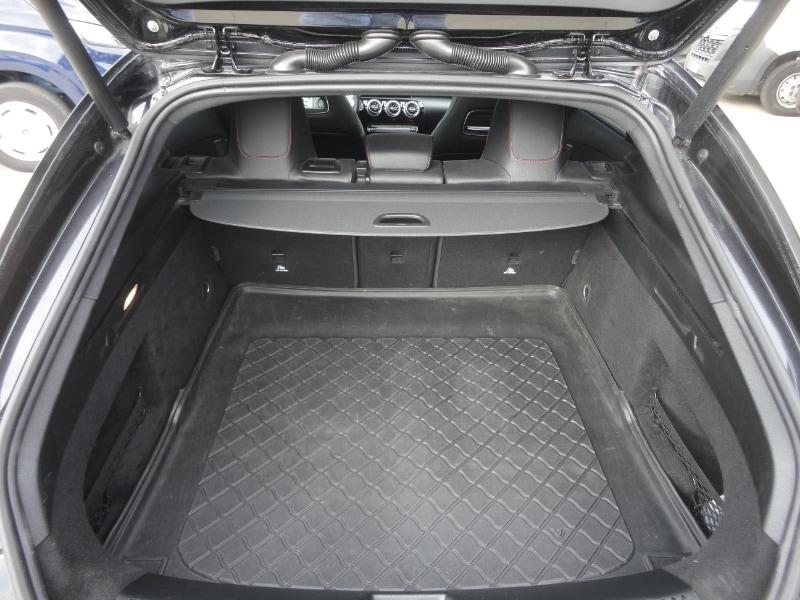 MERCEDES CLA S.Brake (X118) CLA 35 AMG 4Matic ...