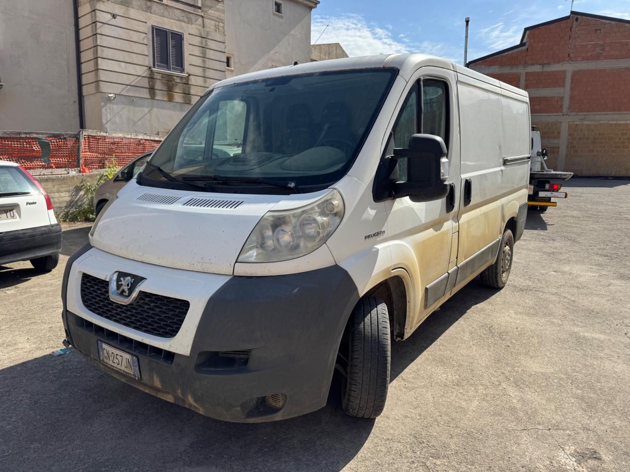 PEUìGEOT BOXER 2.2 HDI MOTORE FUSO CLIMATIZZATO