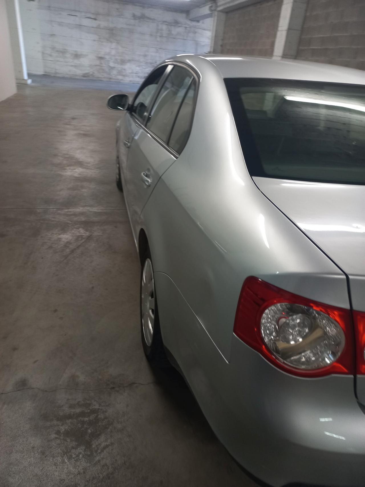 Volkswagen Jetta 1.6 Comfortline