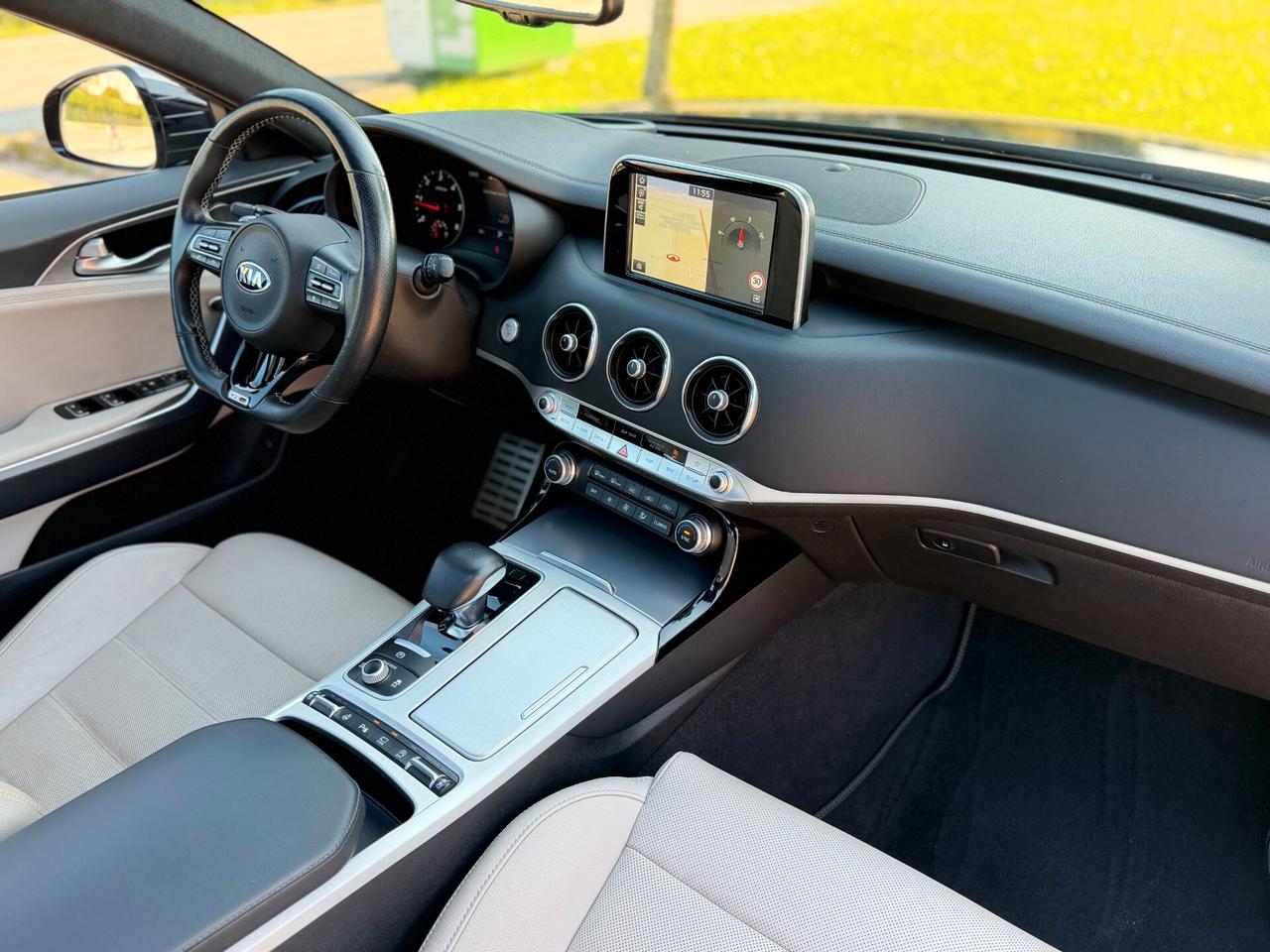 Kia Stinger 2.2 CRDi RWD AT8 GT Line