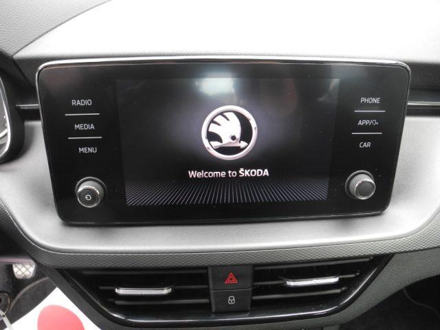 SKODA Kamiq 1.0 TSI 110cv Ambition -OK NEOPATENTATI-DA VETRINA