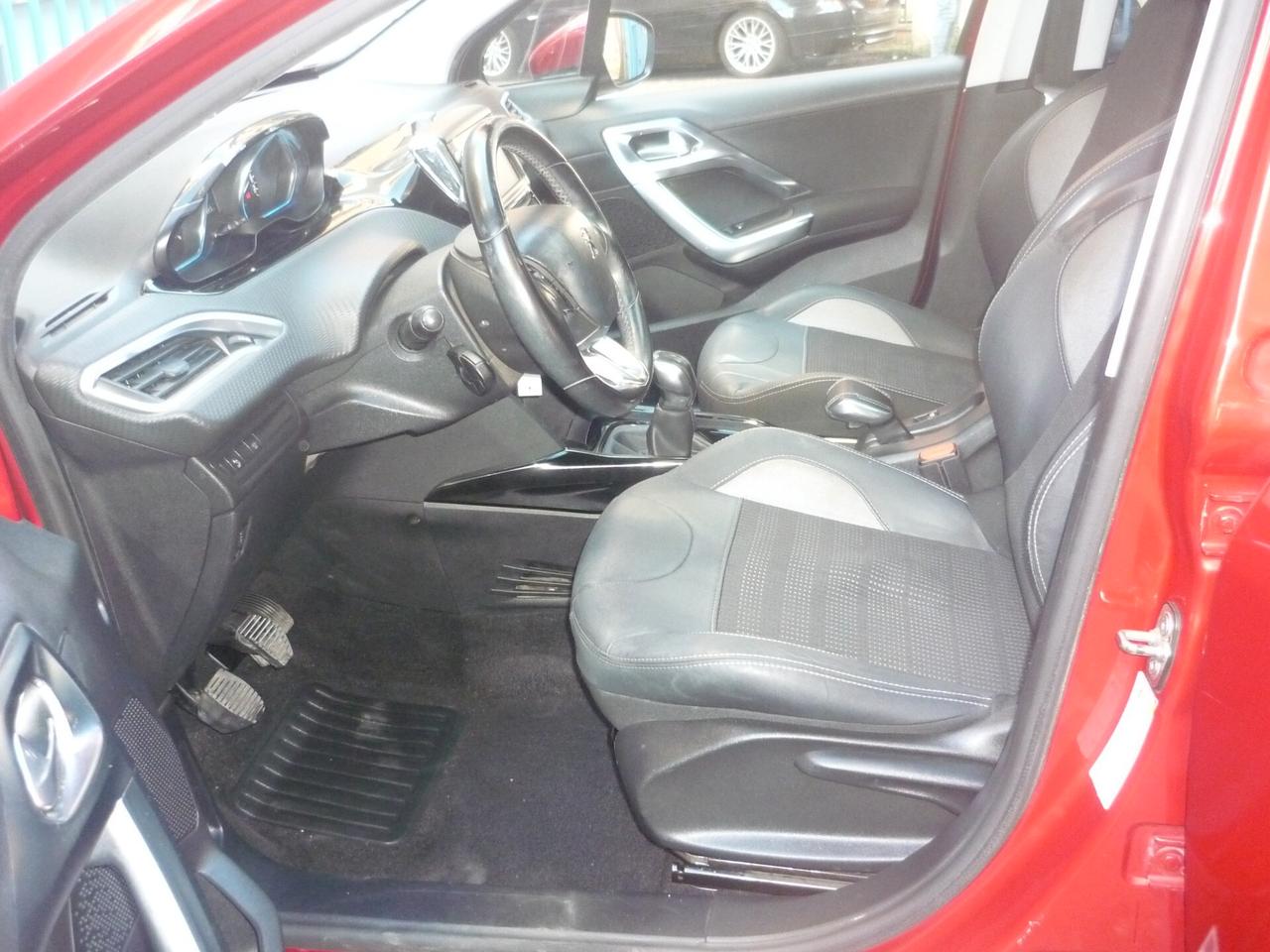 Peugeot 2008 PureTech 82 Allure