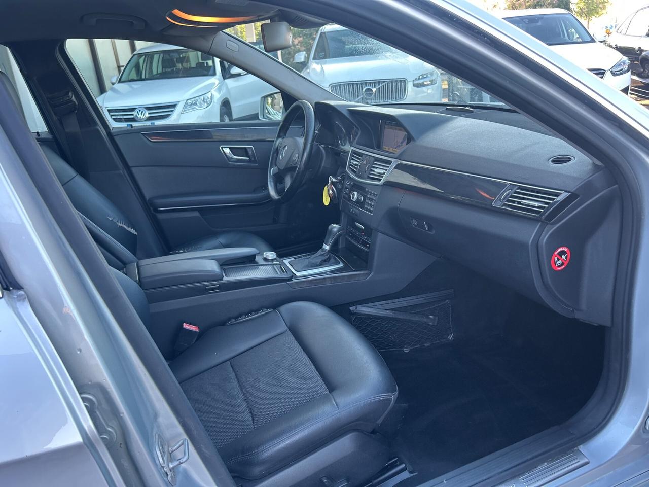 Mercedes-benz E 250 E 250 CDI BlueEFFICIENCY Avantgarde AMG