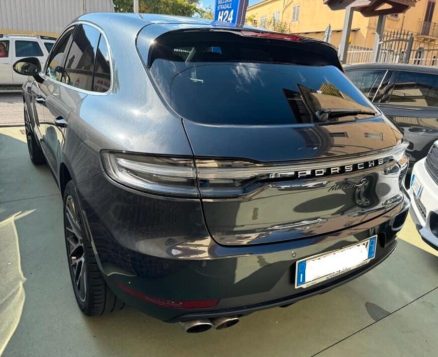 Porsche Macan 3.0 S 353cv - 2019