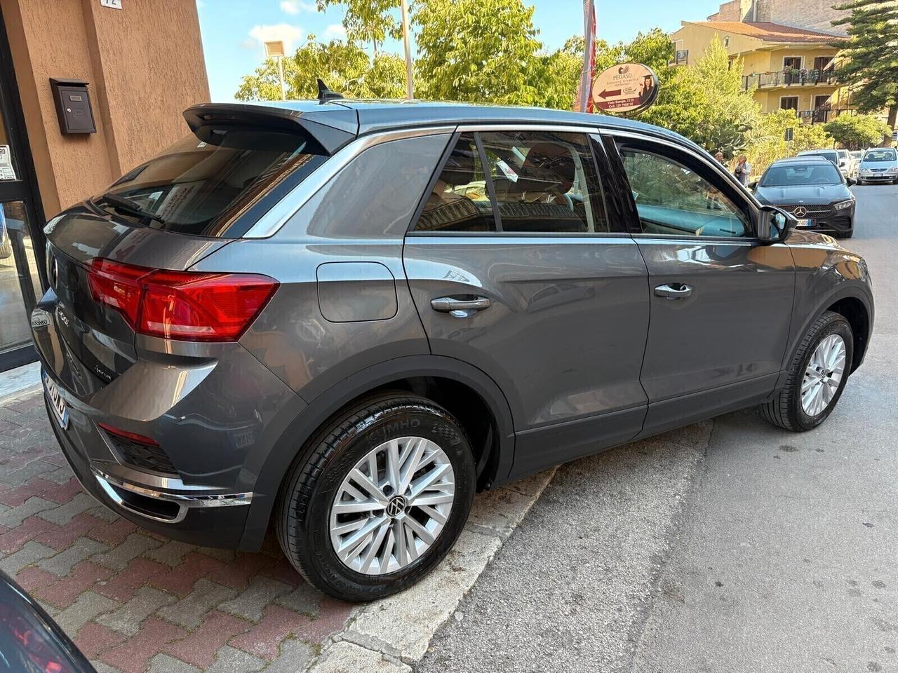 Volkswagen T-Roc 2.0 TDI SCR 150 CV DSG 4MOTION Business BlueMot. Tech.