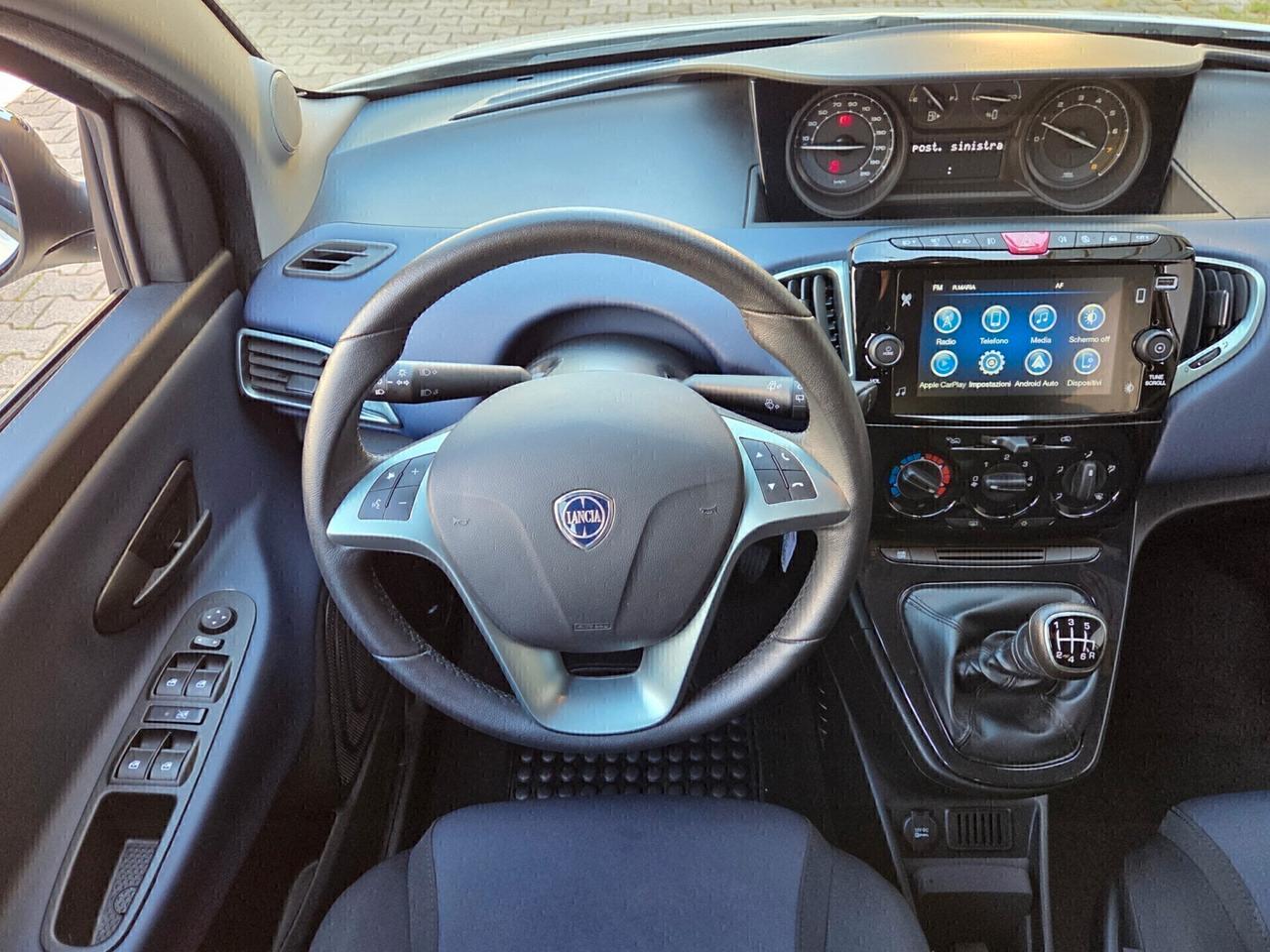 Lancia Ypsilon 1.0 Hybrid 5 porte S&S Platino