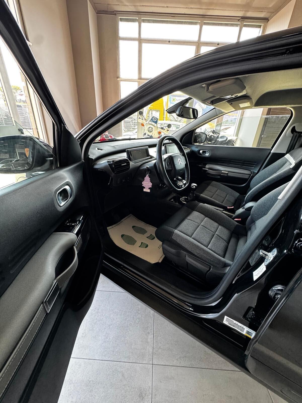 CITROEN C4 CACTUS MY2018 1.6 HDI 100CV SHINE