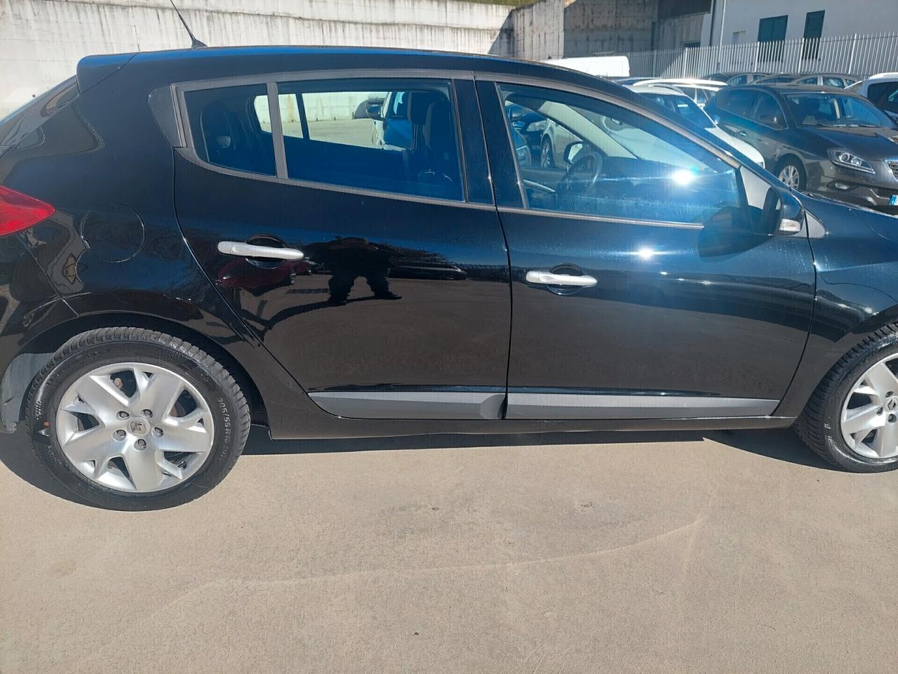 Renault Megane 1.5 dCi 90CV ok neopatentati