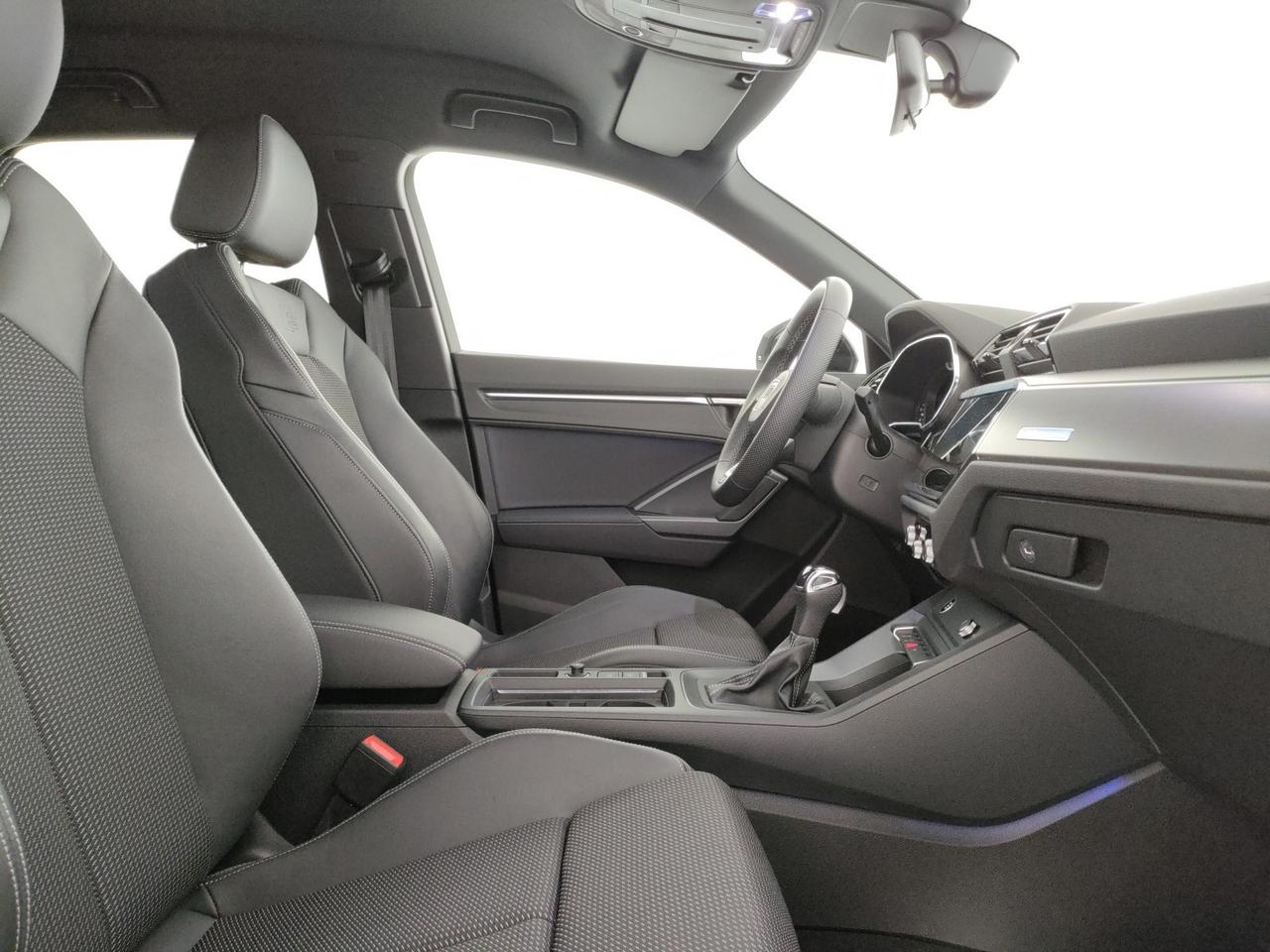 Audi Q3 35 2.0 tdi s line edition s-tronic