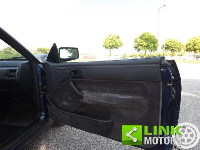 FORD Escort 1.8i 16V cat Cabrio XR