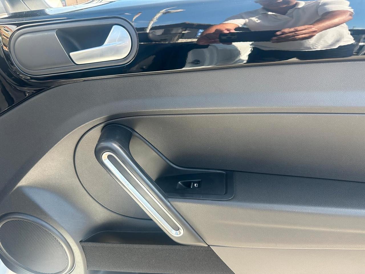 Volkswagen Maggiolino 2.0 TDI Sport BM SPETTACOLARE PARI AL NUOVO FULL OPTIONAL SEMPRE TAGLIANDATO