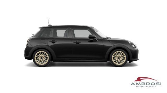 MINI Cooper 5 porte Favoured