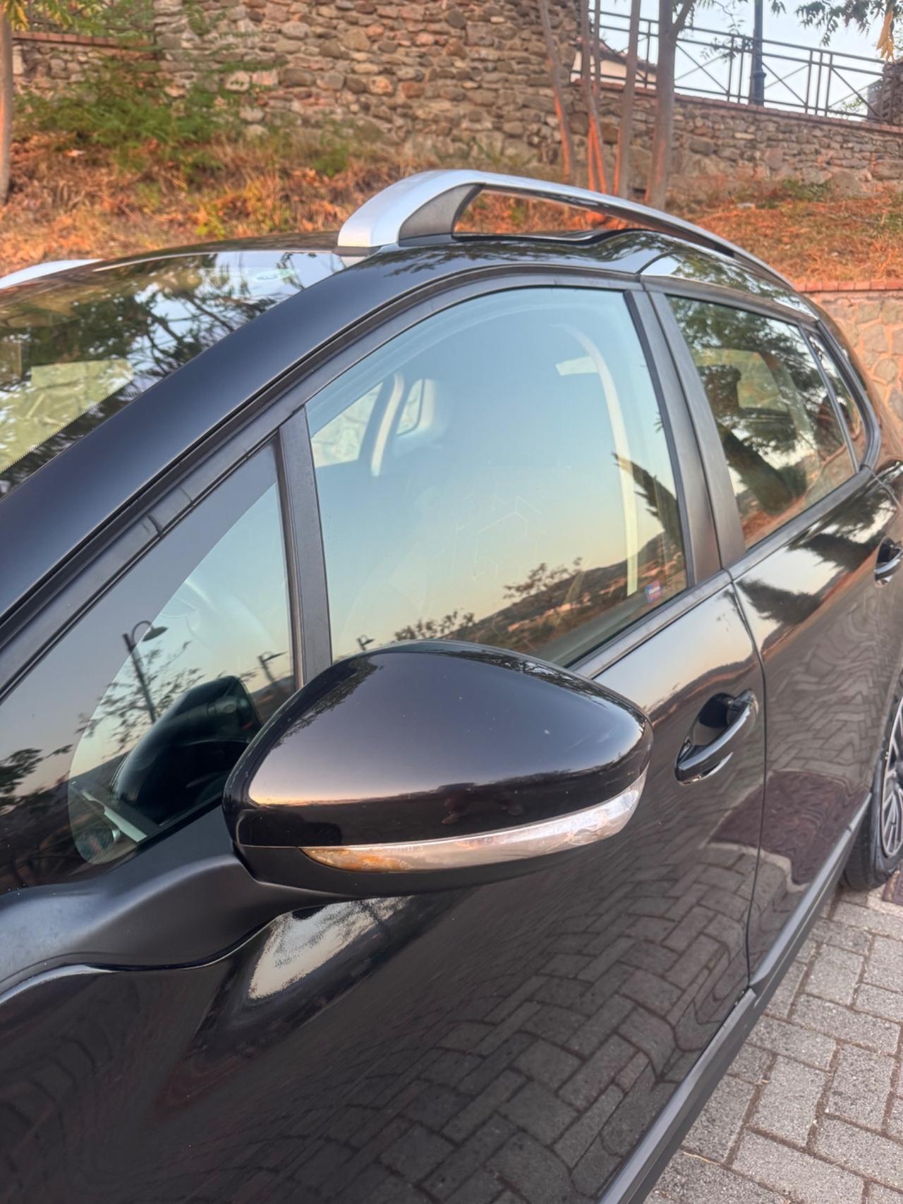 Peugeot 2008 1.4 HDi 68Cv 2014