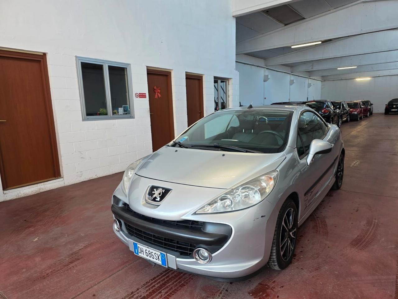 Peugeot 207 CC 1.6 VTI 120CV ROLAND GARROS NEOPAT