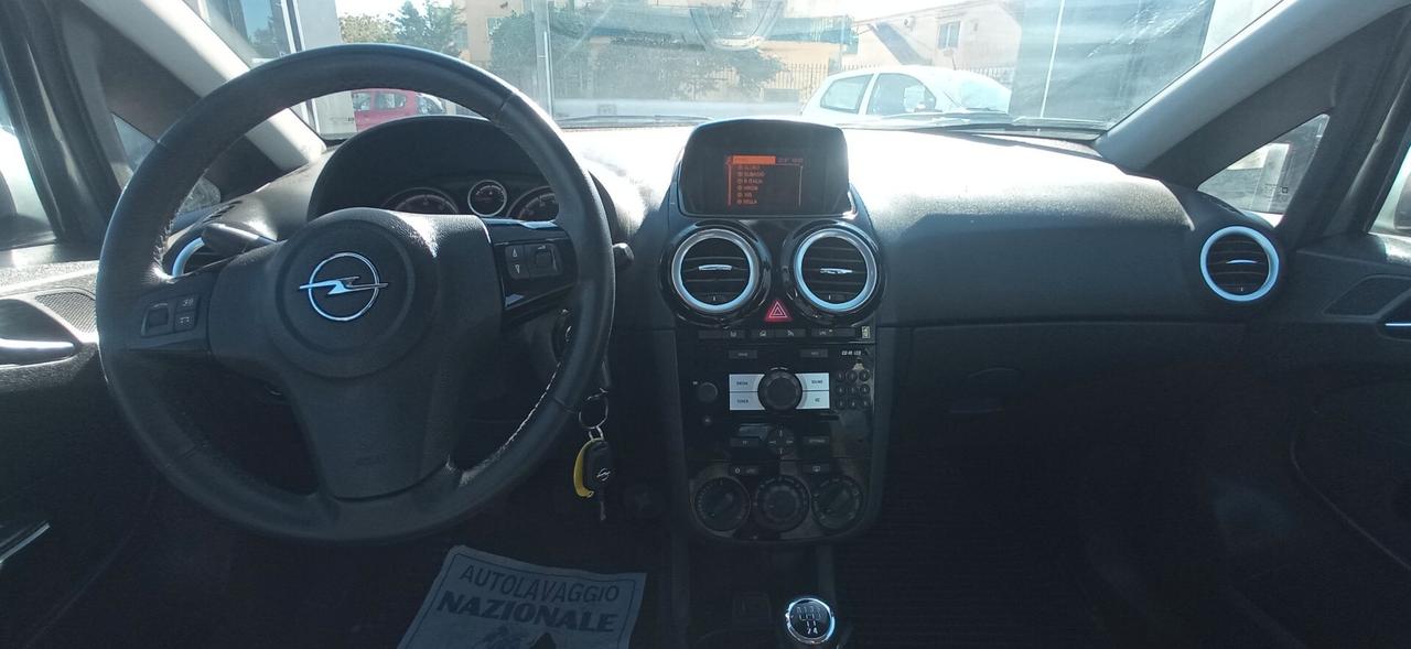 Opel Corsa GPL SENZA BUSTA PAGA