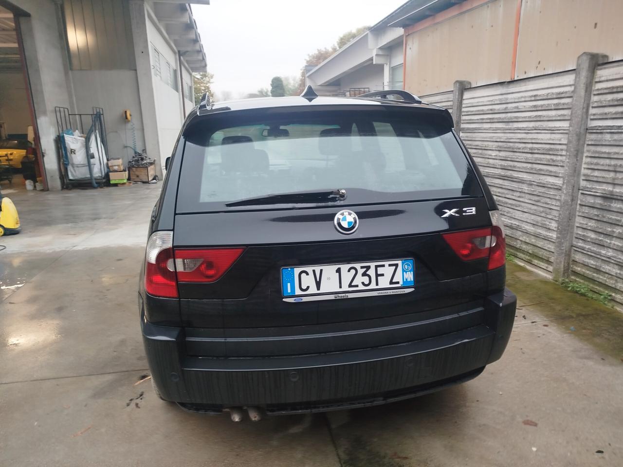 Bmw X3 3.0d cat Futura gancio traino ( cambio non va)