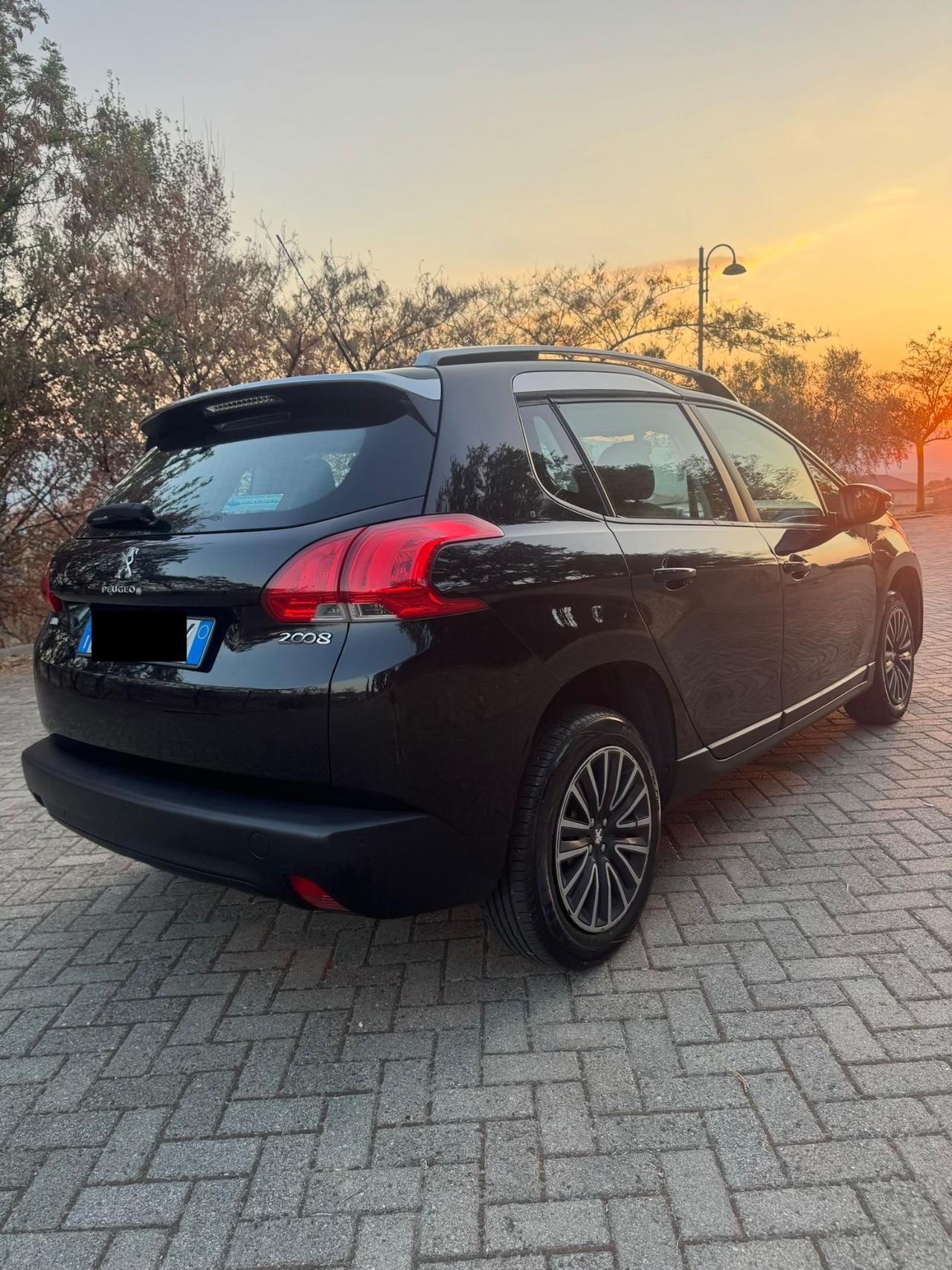Peugeot 2008 1.4 HDi 68Cv 2014