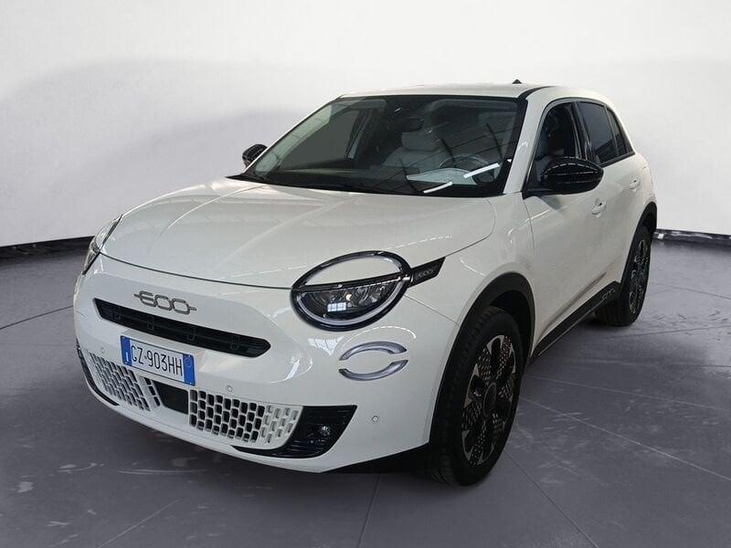 FIAT 600 (2023-->) Hybrid 110 CV DCT MHEV La Prima