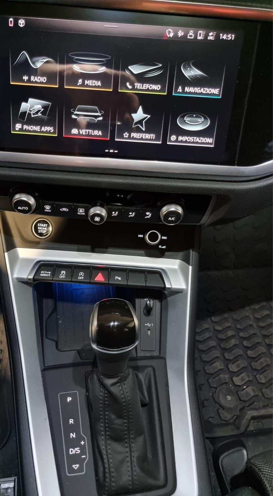 Audi Q3 35 TDI S tronic Business Advanced