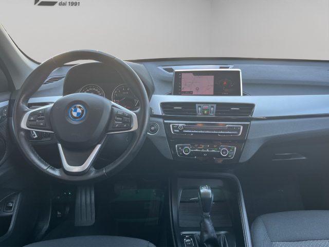 BMW X1 XDRIVE 25e ADVANTAGE