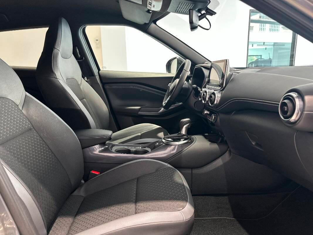 Nissan Juke 1.6 hev N-Connecta