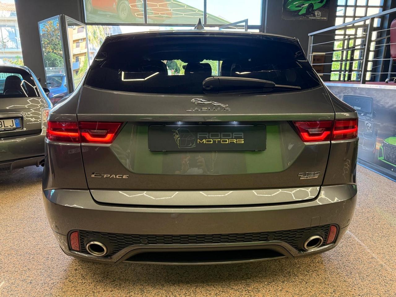 Jaguar E-Pace 2.0D 150 CV AWD aut. R-Dynamic SE