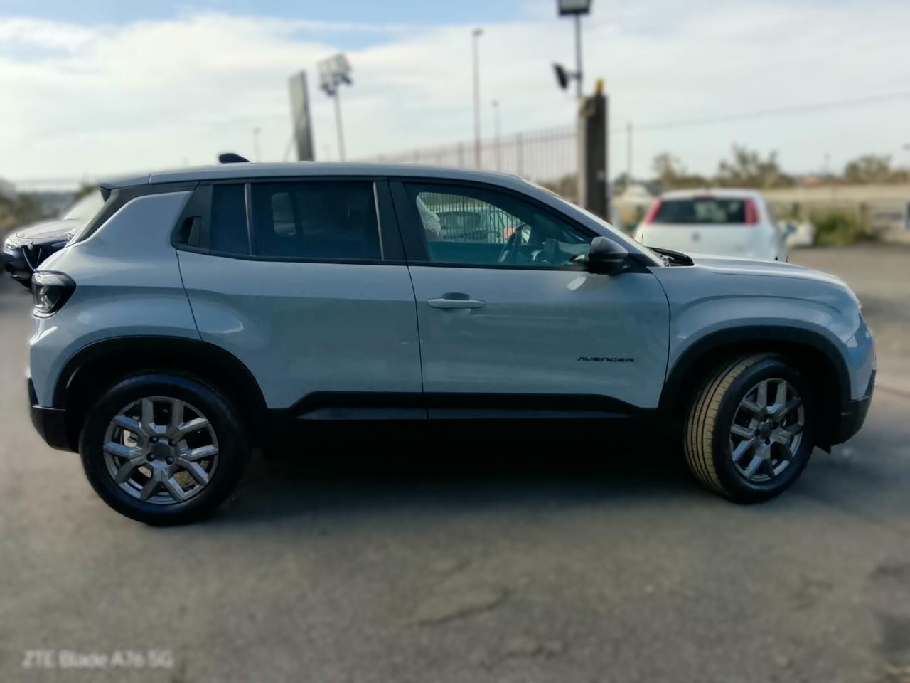 Jeep Avenger 1.2 ALTITUDE 110CV - KM 0