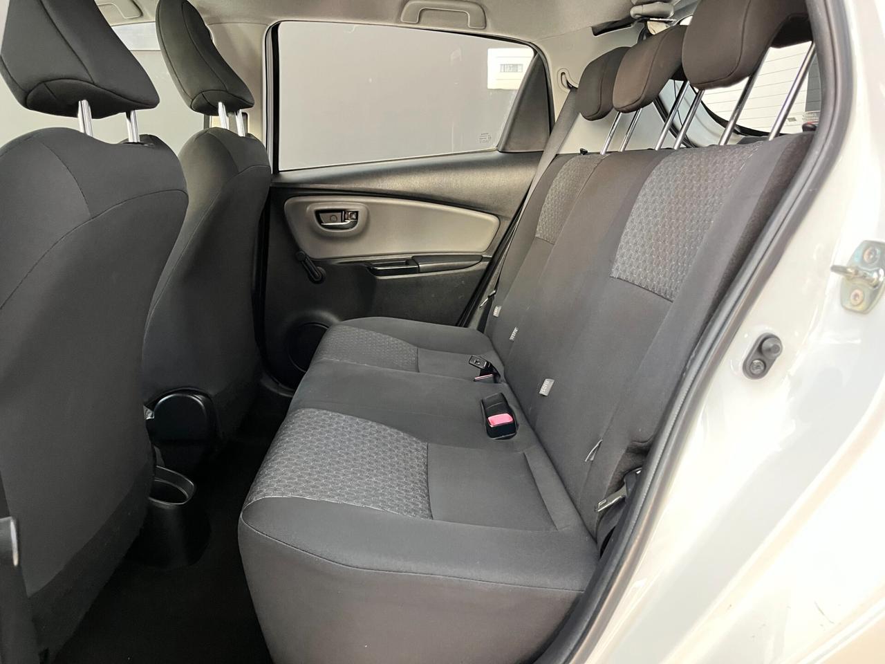 Toyota Yaris 1.0 5 porte Lounge - 2015