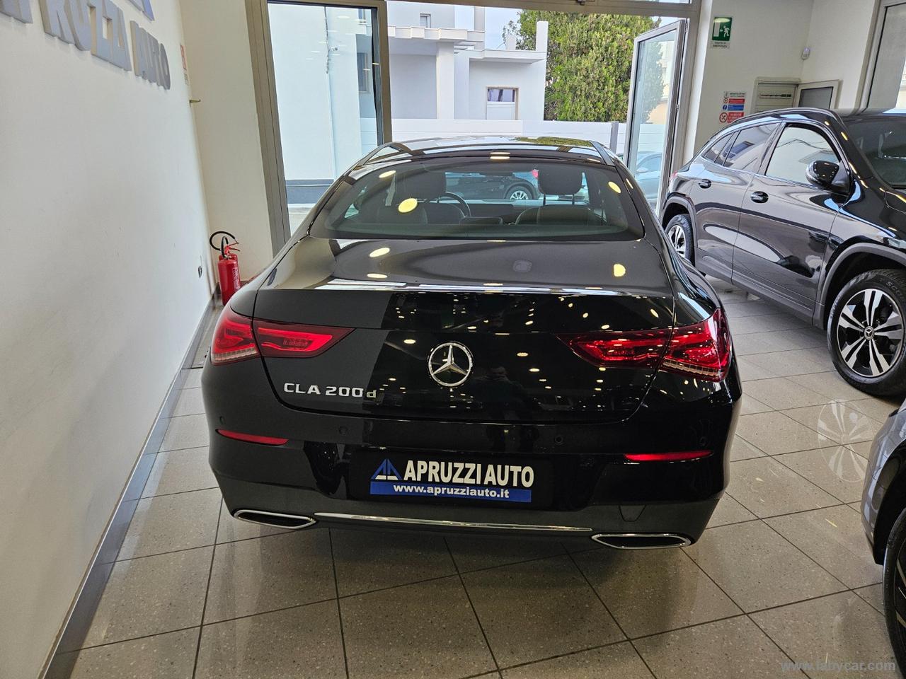 MERCEDES-BENZ CLA 200 d Automatic Sport