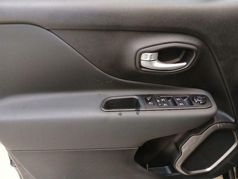 Jeep Renegade 1.5 turbo t4 mhev Altitude 2wd dct