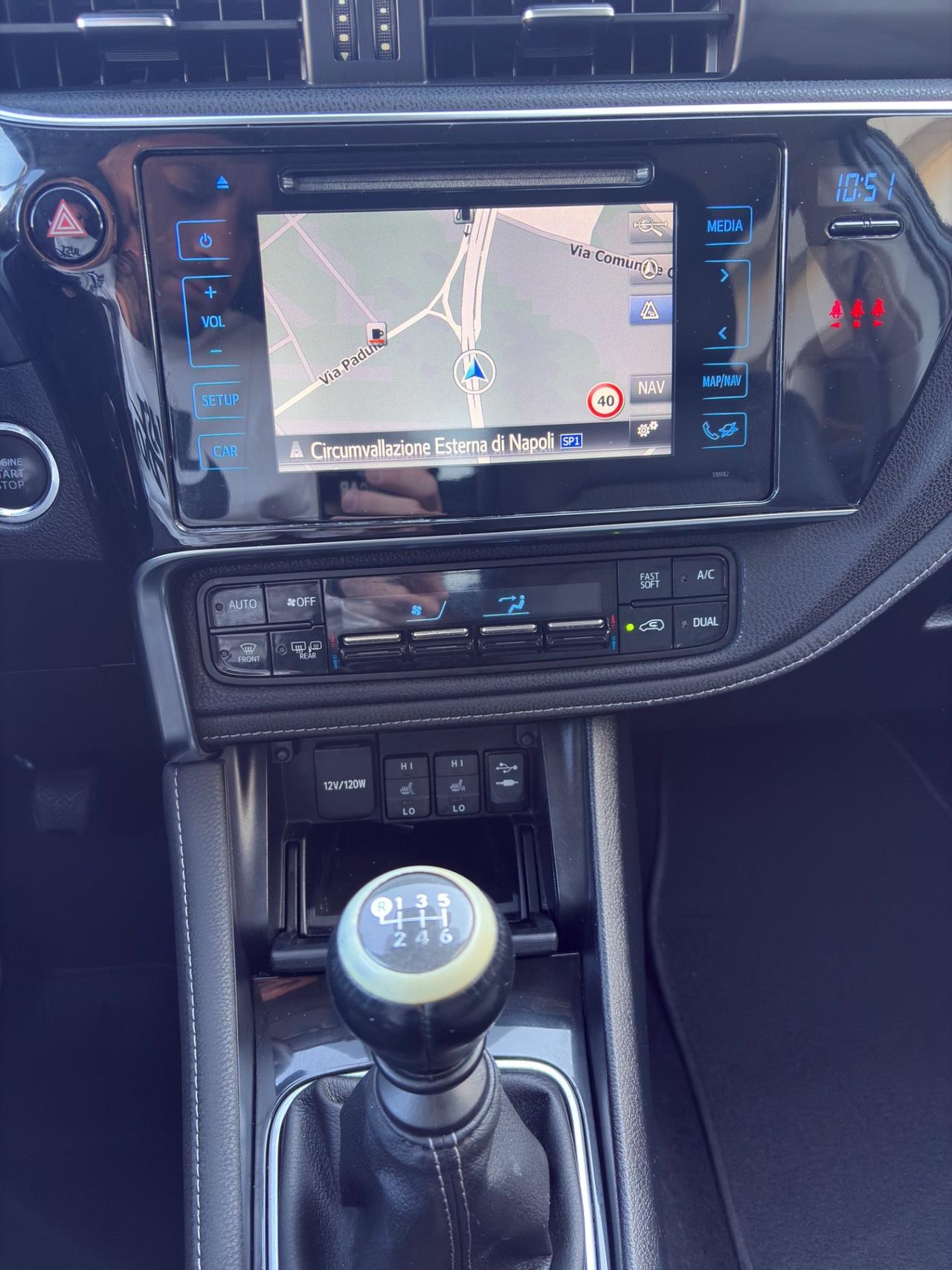 Toyota Auris 1.6 D-4D magnifica starfull