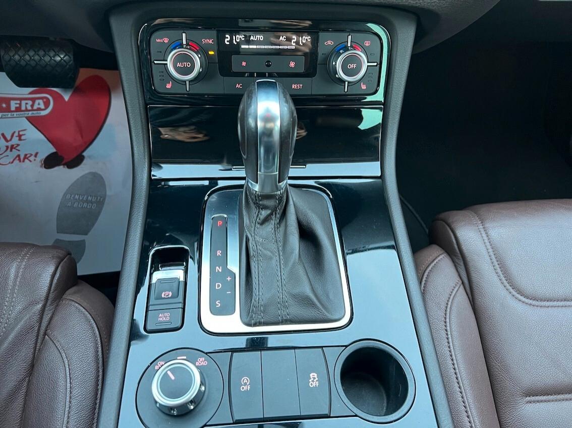 Volkswagen Touareg 3.0 TDI 245 CV tiptronic BlueMotion Techn. Executive