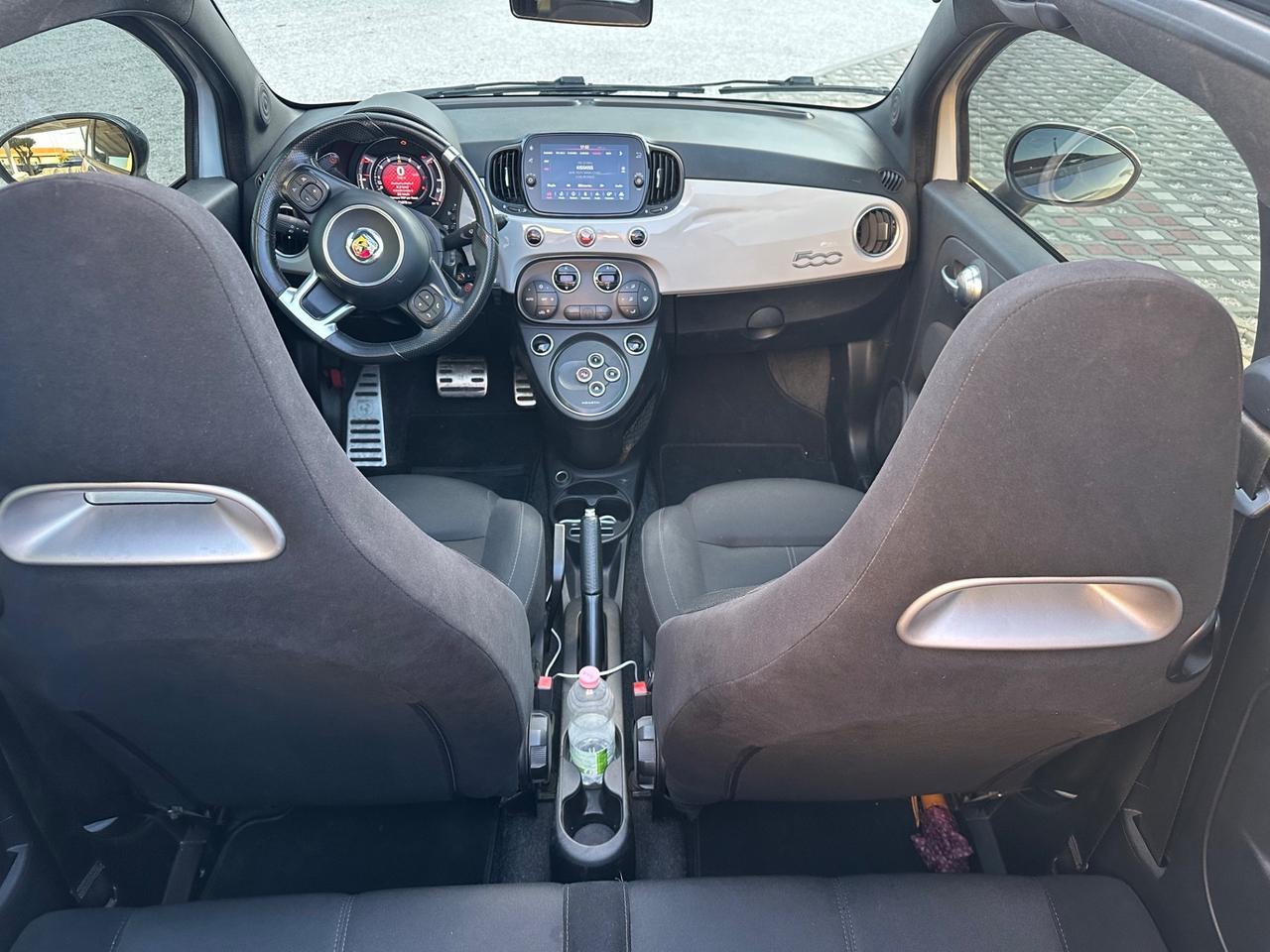 Abarth 595 C 1.4 Turbo T-Jet 145 CV