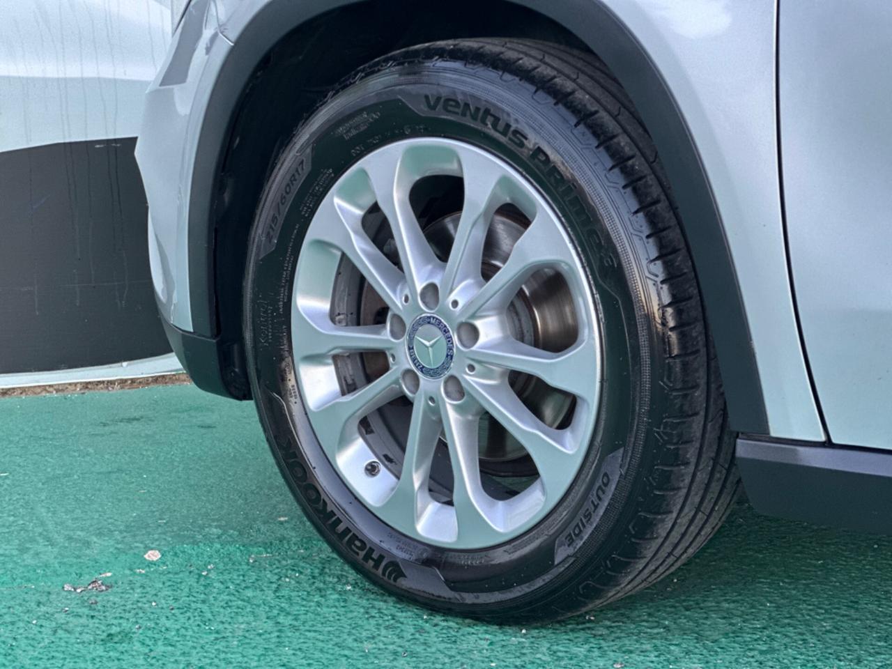 Mercedes-Benz GLA 180 CDI 110cv Executive 2015