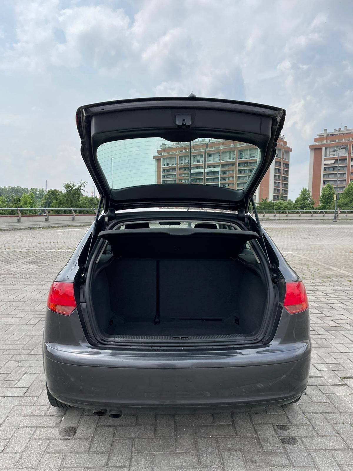 Audi A3 SPB 1.9 TDI F.AP. Ambiente UNI.PRO