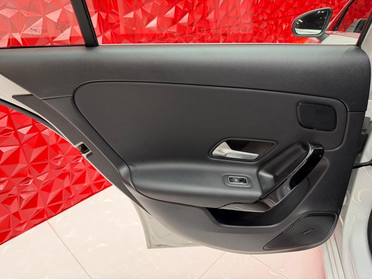 Mercedes-benz A 180 d Automatic Executive OK NEOPATENTATI